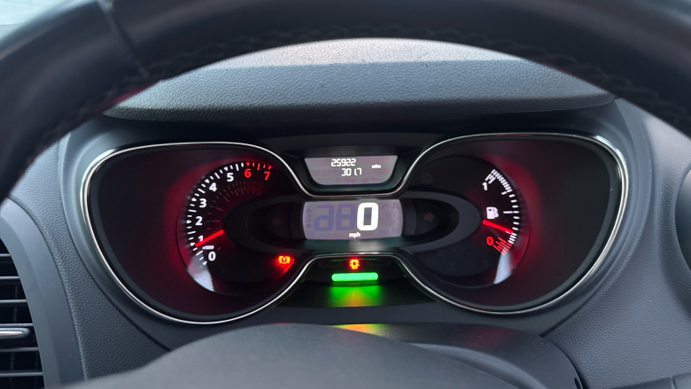 Renault Captur 0.9 TCE 90 Signature X Nav 5dr Petrol Hatchback